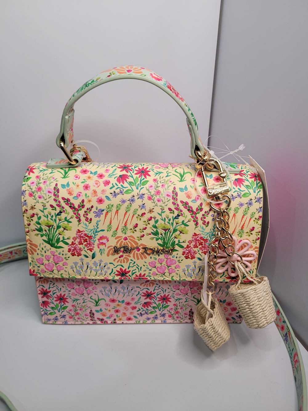 👉✨️Betsey Johnson Pastel Yellow Floral Top-Handle Satchel